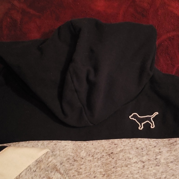 Xs pink sweater ( loose at the end ) gray, black, - Picture 3 of 5